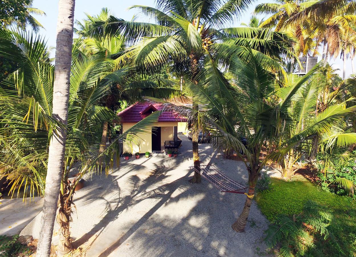 Munroe Island Lake Resort Mundrothuruth Quarto foto